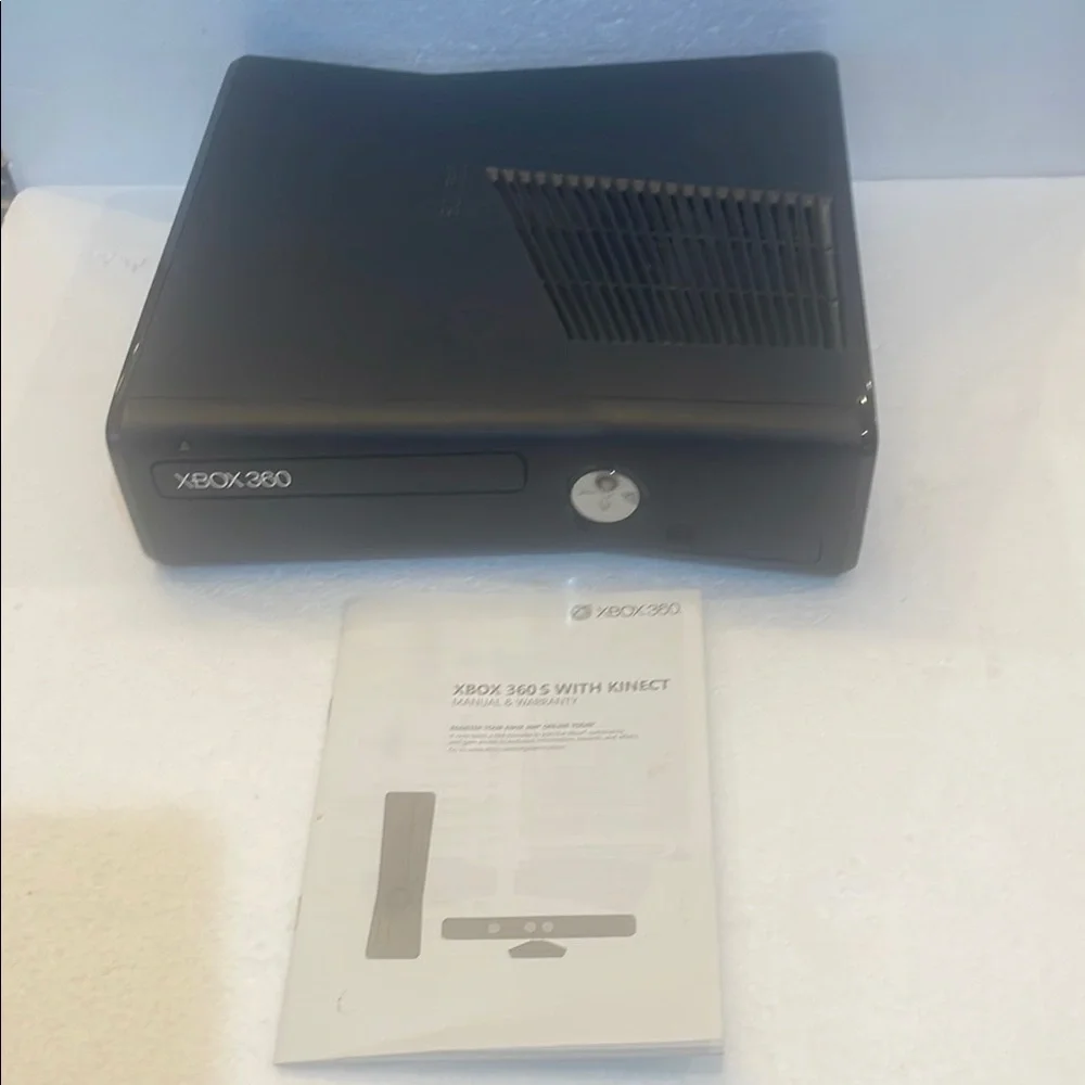 Xbox 360 Console with Kinect console & Manual tested & working